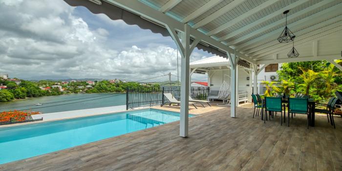 Location vacances Martinique - Piscine et vue mer